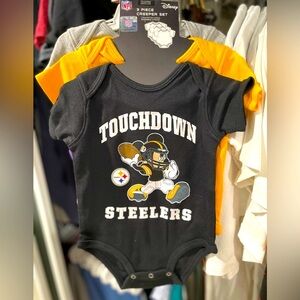 Disney NFL Steelers 3 Piece Onesie Set